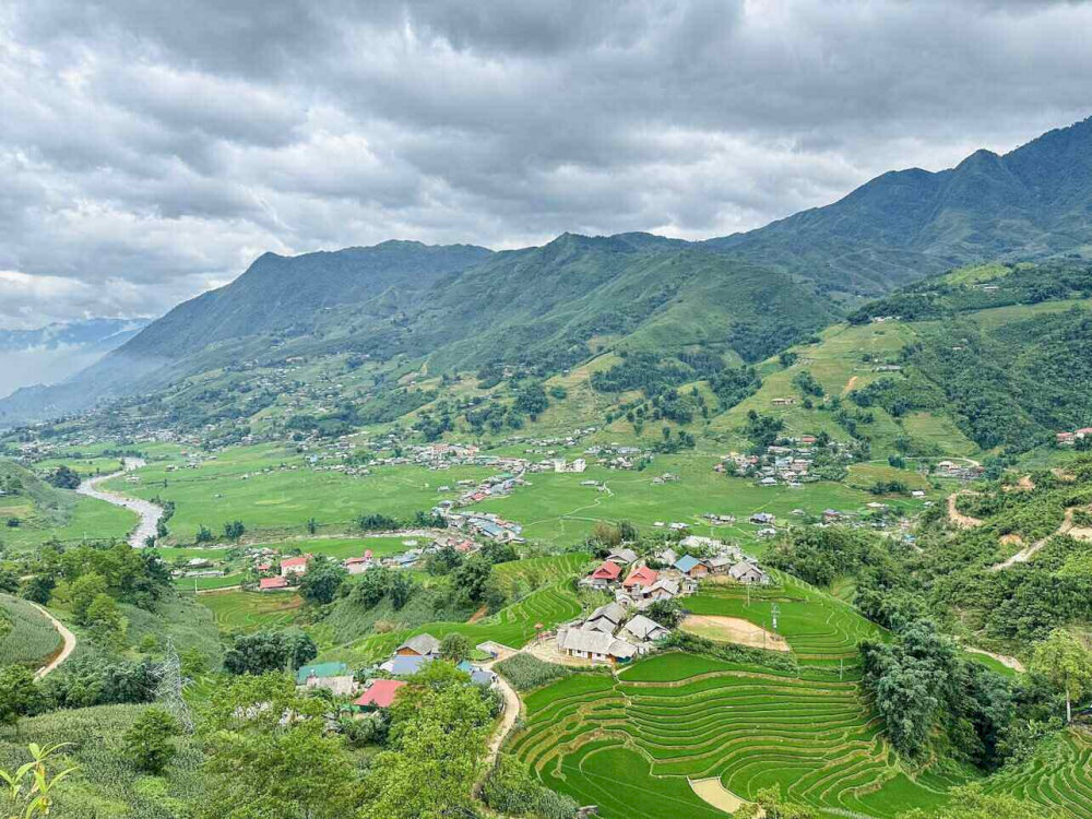Along the trails, you&rsquo;ll pass by majestic rice terraces, layered like giant stairways climbing the hillsides